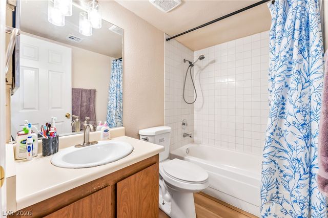4708 Krissylouise Way, Las Vegas, NV 89121