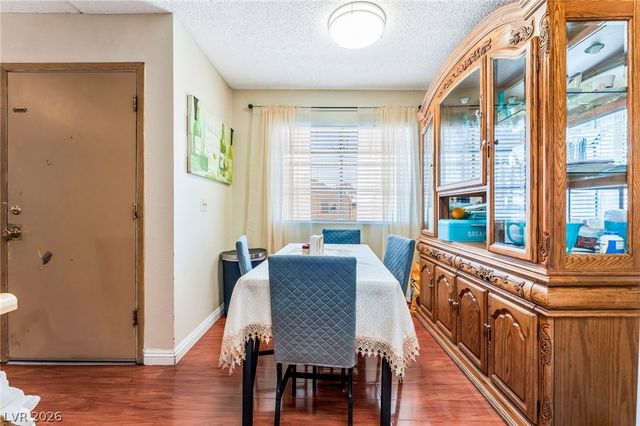 4708 Krissylouise Way, Las Vegas, NV 89121