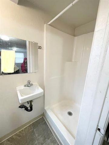 36 Dewey Street, Ashland, OR 97520