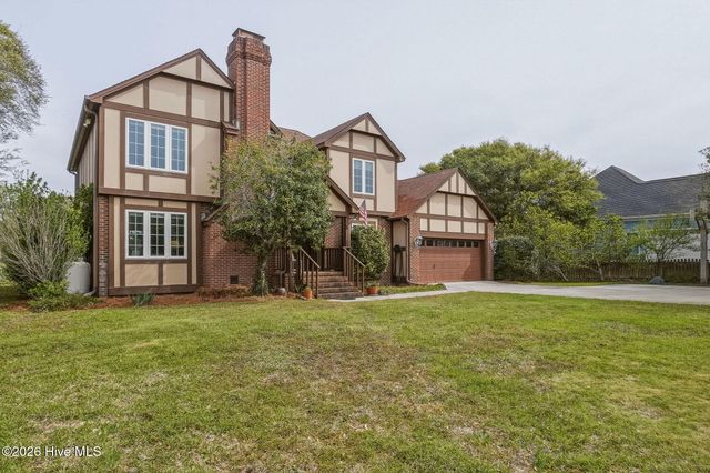 105 Laurel Court, Atlantic Beach, NC 28512