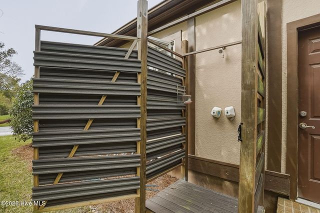 105 Laurel Court, Atlantic Beach, NC 28512