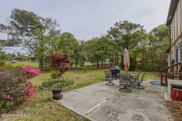 105 Laurel Court, Atlantic Beach, NC 28512