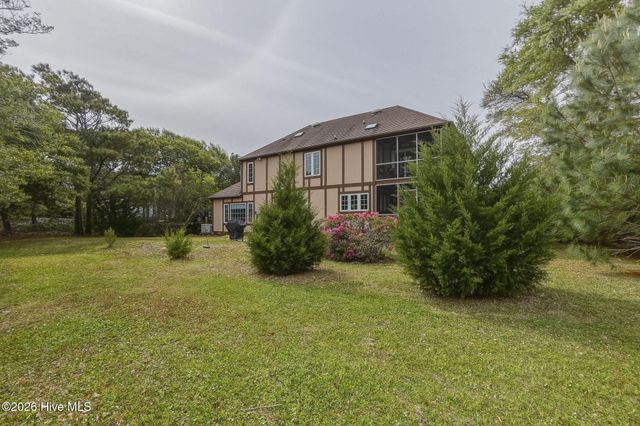 105 Laurel Court, Atlantic Beach, NC 28512