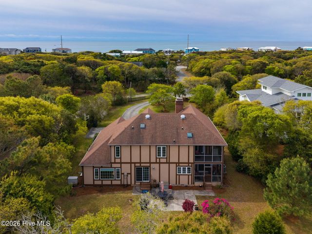 105 Laurel Court, Atlantic Beach, NC 28512