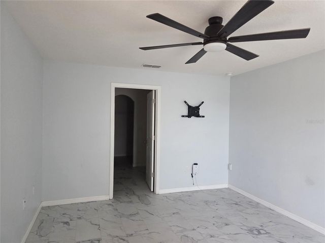 926 ASPEN VIEW CIRCLE, Groveland, FL 34736