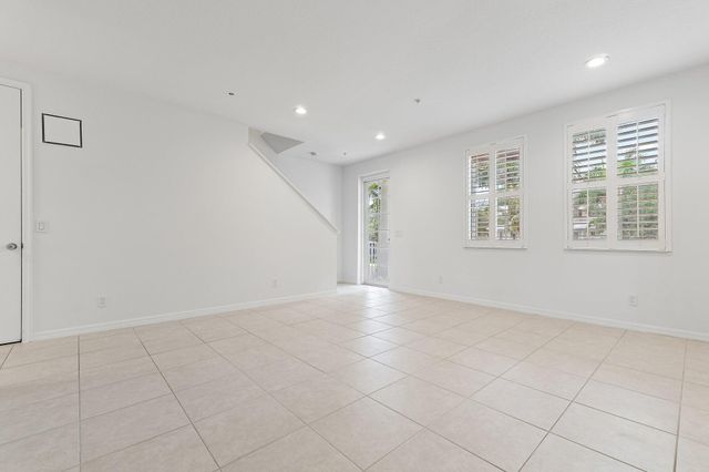 4273 E Main Street, Jupiter, FL 33458