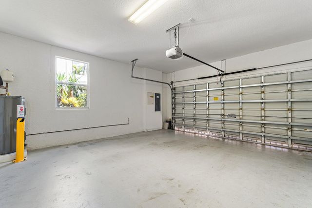 4273 E Main Street, Jupiter, FL 33458