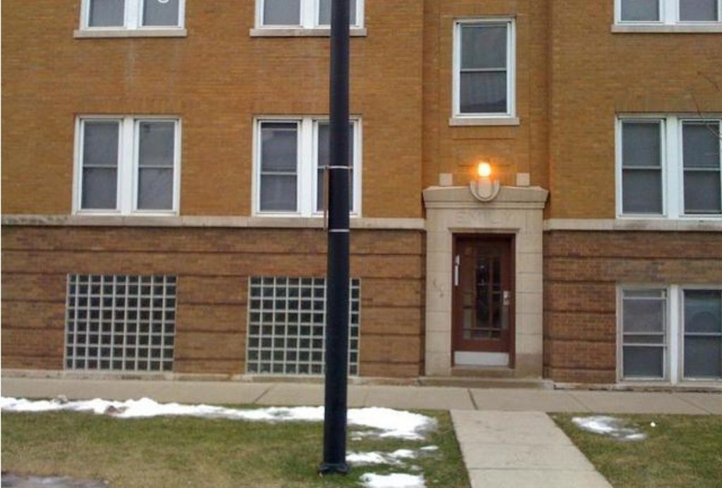 4937 W 18th Street 2W, Cicero, IL 60804