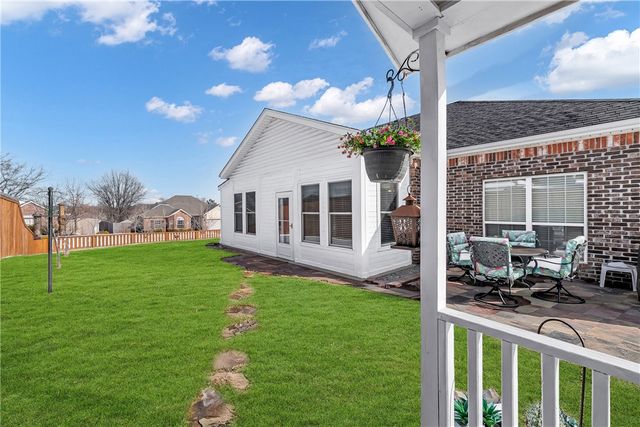 1661 Cannondale Drive, Fayetteville, AR 72704