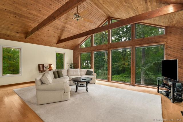 63 Lounsbury Road, Ridgefield, CT 06877