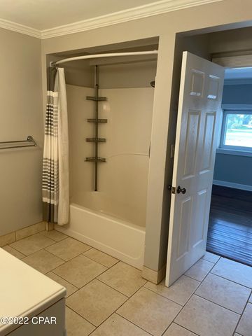 1823 W 27th Street B, Panama City, FL 32405