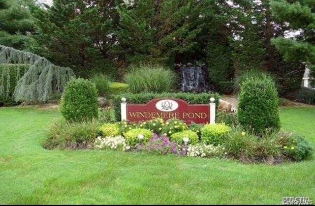 34 Cedar Ridge Lane, Bay Shore, NY 11706