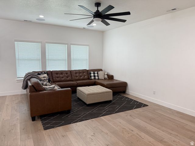 1046 S 1300 W, Springville, UT 84663