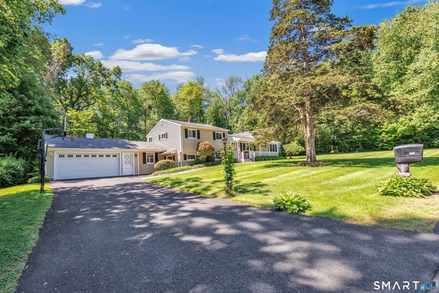 109 Gay Bower Road, Monroe, CT 06468