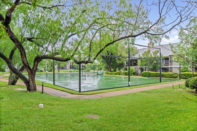 115 World Of Tennis SQ, Lakeway, TX 78738