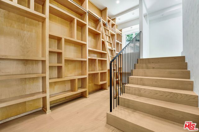 3761 Glenridge Drive, Sherman Oaks, CA 91423