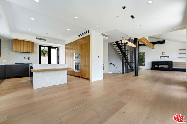 3761 Glenridge Drive, Sherman Oaks, CA 91423