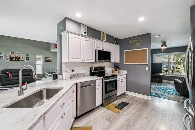 9120 BROOKER DRIVE, New Port Richey, FL 34655