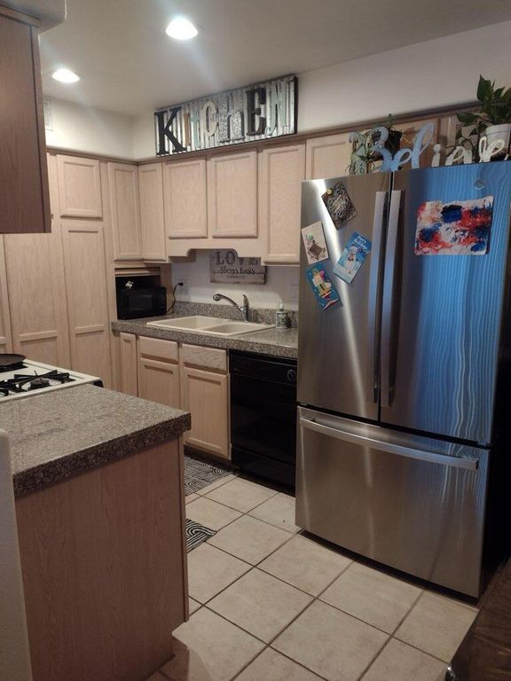 31200 Landau Boulevard 605, Cathedral City, CA 92234