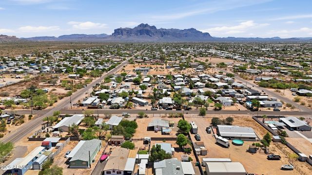 1918 N WARNER Drive, Apache Junction, AZ 85120