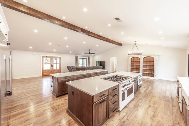 460 Upper Station Camp Crk Rd, Gallatin, TN 37066