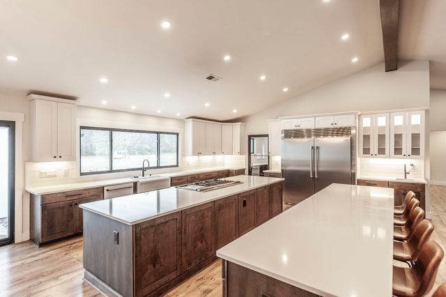 460 Upper Station Camp Crk Rd, Gallatin, TN 37066