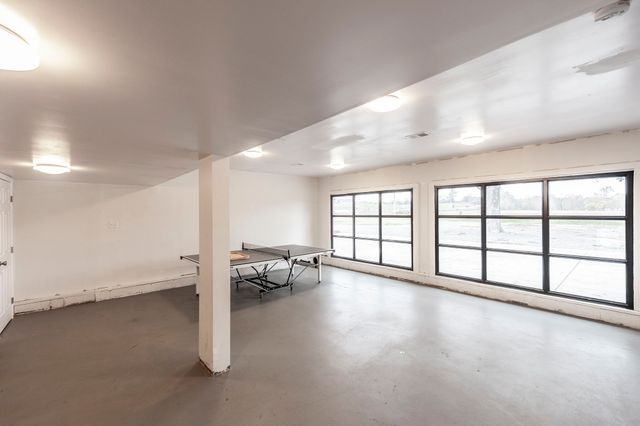 460 Upper Station Camp Crk Rd, Gallatin, TN 37066