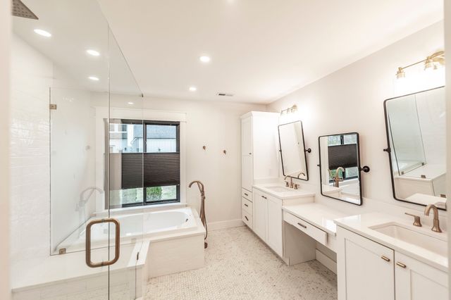 460 Upper Station Camp Crk Rd, Gallatin, TN 37066