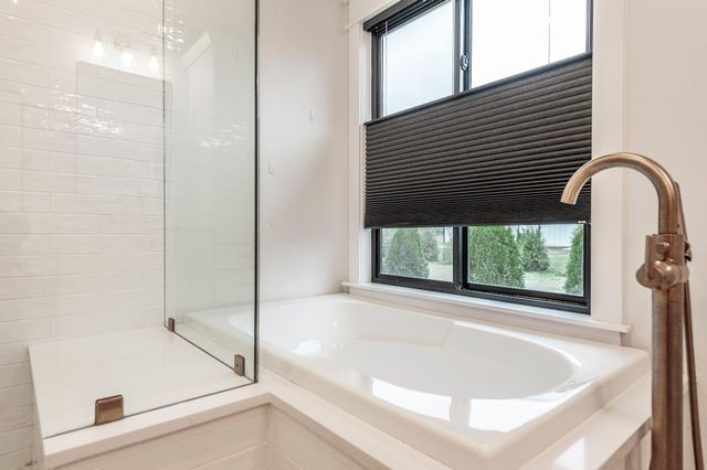 460 Upper Station Camp Crk Rd, Gallatin, TN 37066