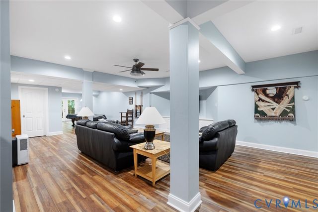 5725 Trail Ride Dr, Moseley, VA 23120
