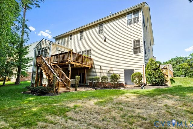 5725 Trail Ride Dr, Moseley, VA 23120