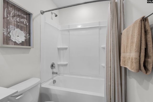 105 Maple Court, Lugoff, SC 29078