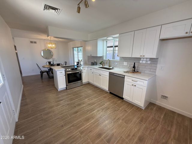 1427 S DELAWARE Drive, Apache Junction, AZ 85120