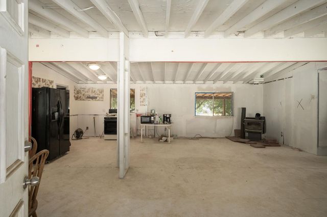 39569 Clover Lane, Yokuts Valley, CA 93675