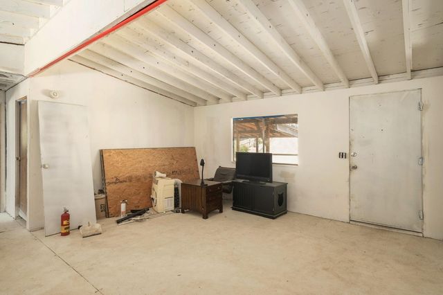 39569 Clover Lane, Yokuts Valley, CA 93675