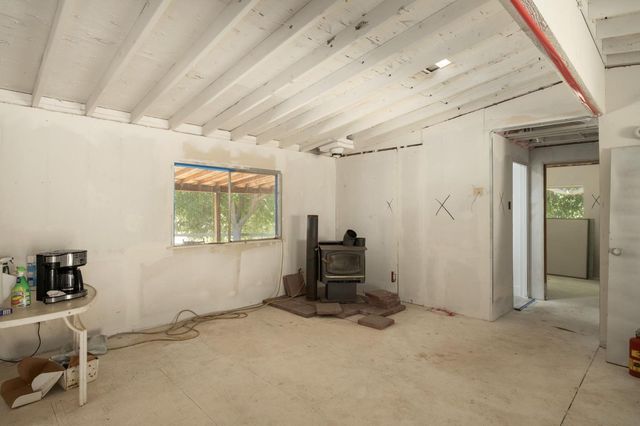 39569 Clover Lane, Yokuts Valley, CA 93675