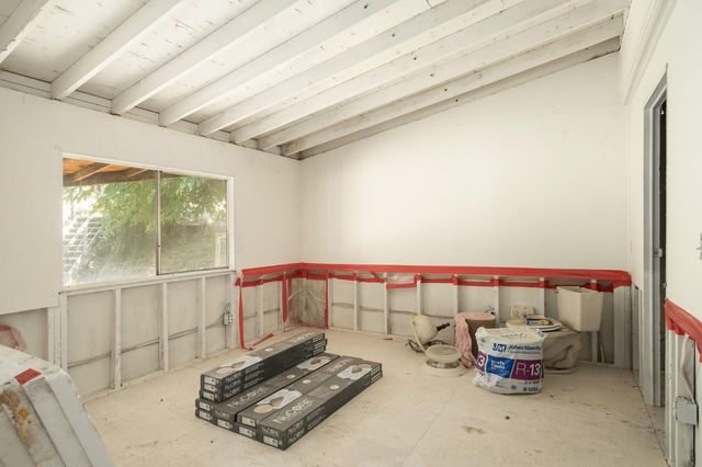 39569 Clover Lane, Yokuts Valley, CA 93675