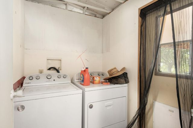 39569 Clover Lane, Yokuts Valley, CA 93675