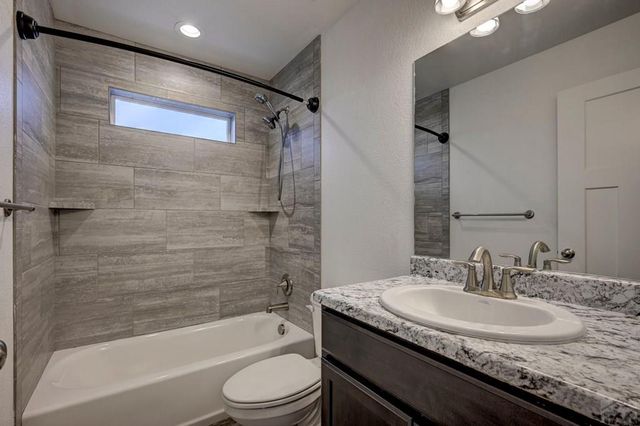 408 S Clarion Dr, Pueblo West, CO 81007