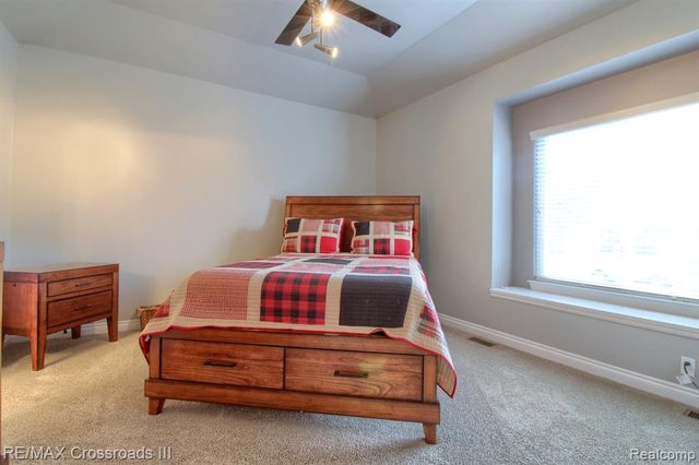 13691 Basswood Circle, Van Buren, MI 48111