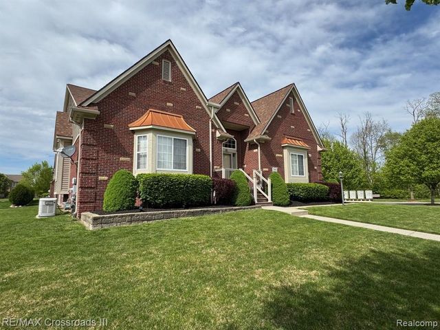 13691 Basswood Circle, Van Buren, MI 48111