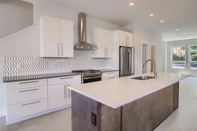 2170 N Williams Street, Denver, CO 80205