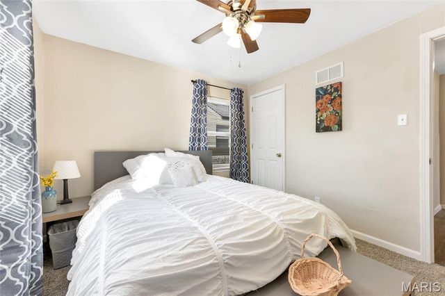 8301 Elmore Avenue, University City, MO 63132