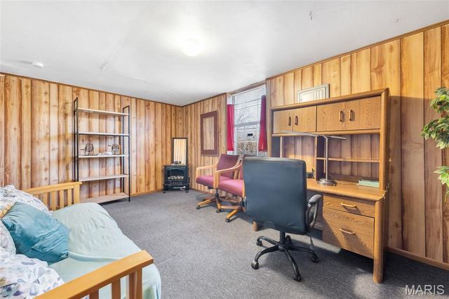 8301 Elmore Avenue, University City, MO 63132