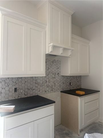 402 South Brazos Avenue, Bryan, TX 77803