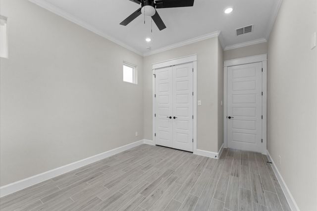 40 Stanford Court, Montgomery, TX 77356