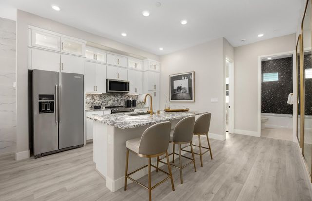 2805 Point Reyes, San Mateo, CA 94403