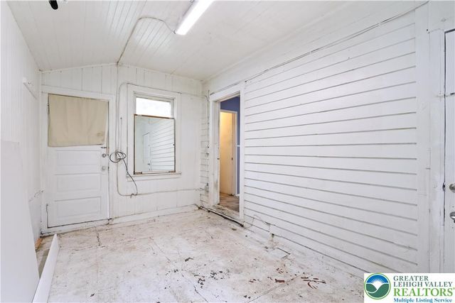 949 Wyandotte Street, Bethlehem City, PA 18015