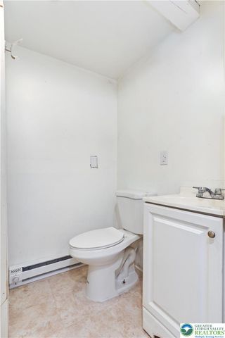 949 Wyandotte Street, Bethlehem City, PA 18015