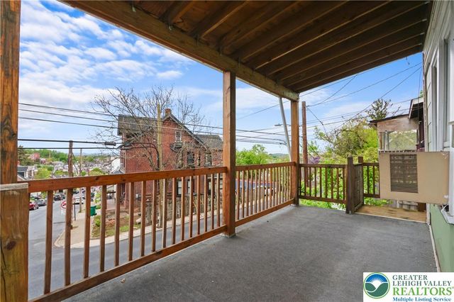 949 Wyandotte Street, Bethlehem City, PA 18015